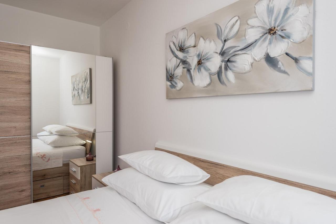 Stedi Apartment Lukoran Buitenkant foto
