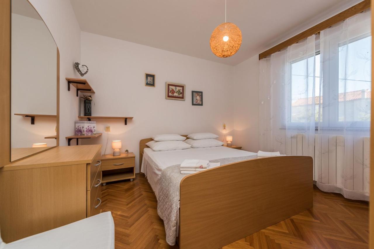 Stedi Apartment Lukoran Buitenkant foto